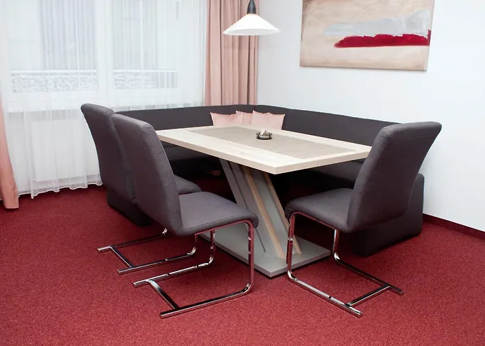 Viertler Apartment *